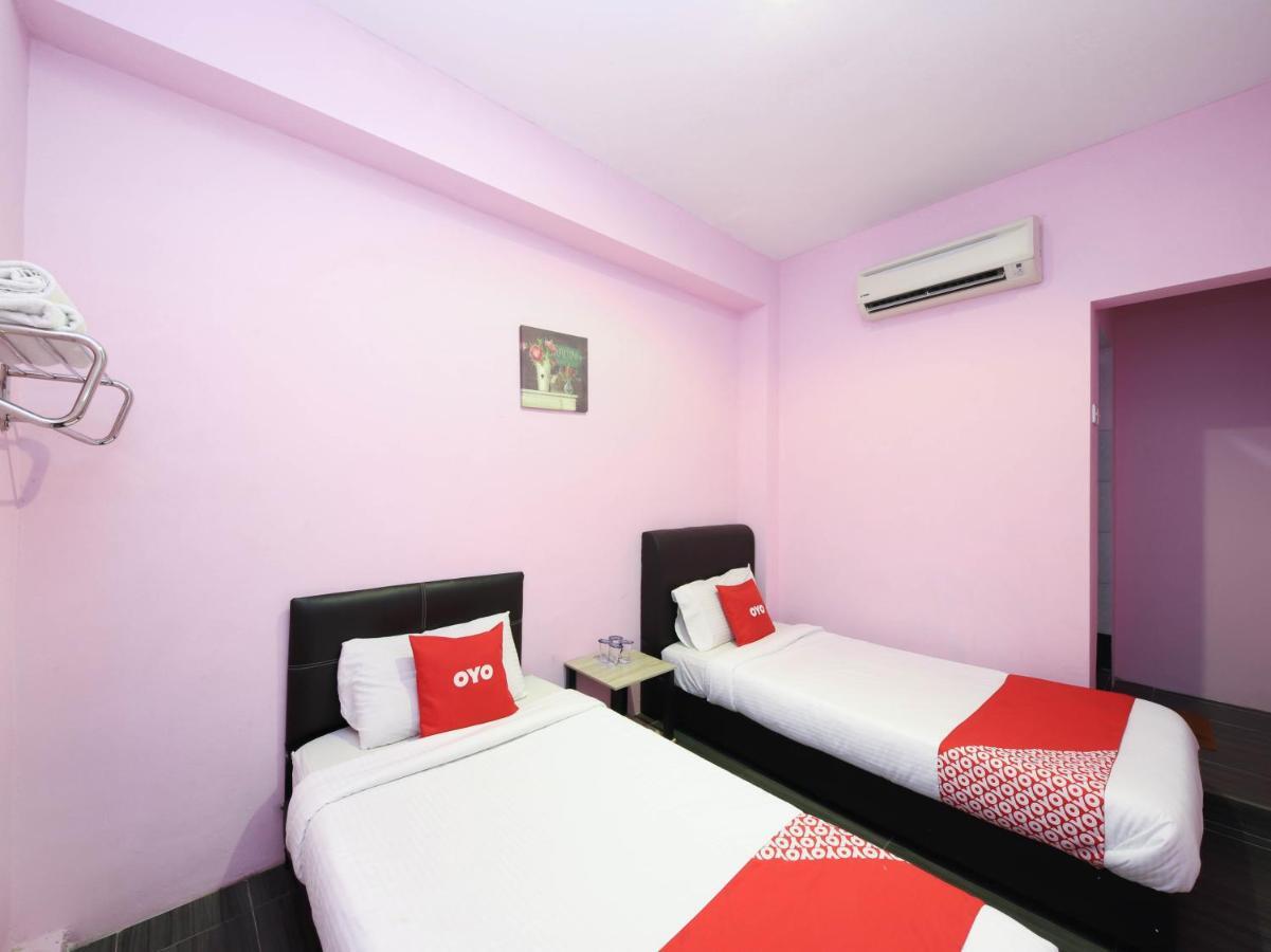 Oyo 1125 Ir Inn Hotel Skudai Exterior foto